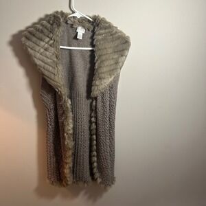 Chicos Sz 0 Vest Faux Fur Trim Sparkle Coquette Old Money Whimsigoth Dainty Luxe